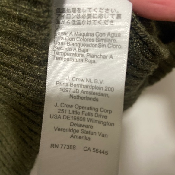 Jew crew Polyester/wool blend sweater L - Picture 3 of 3